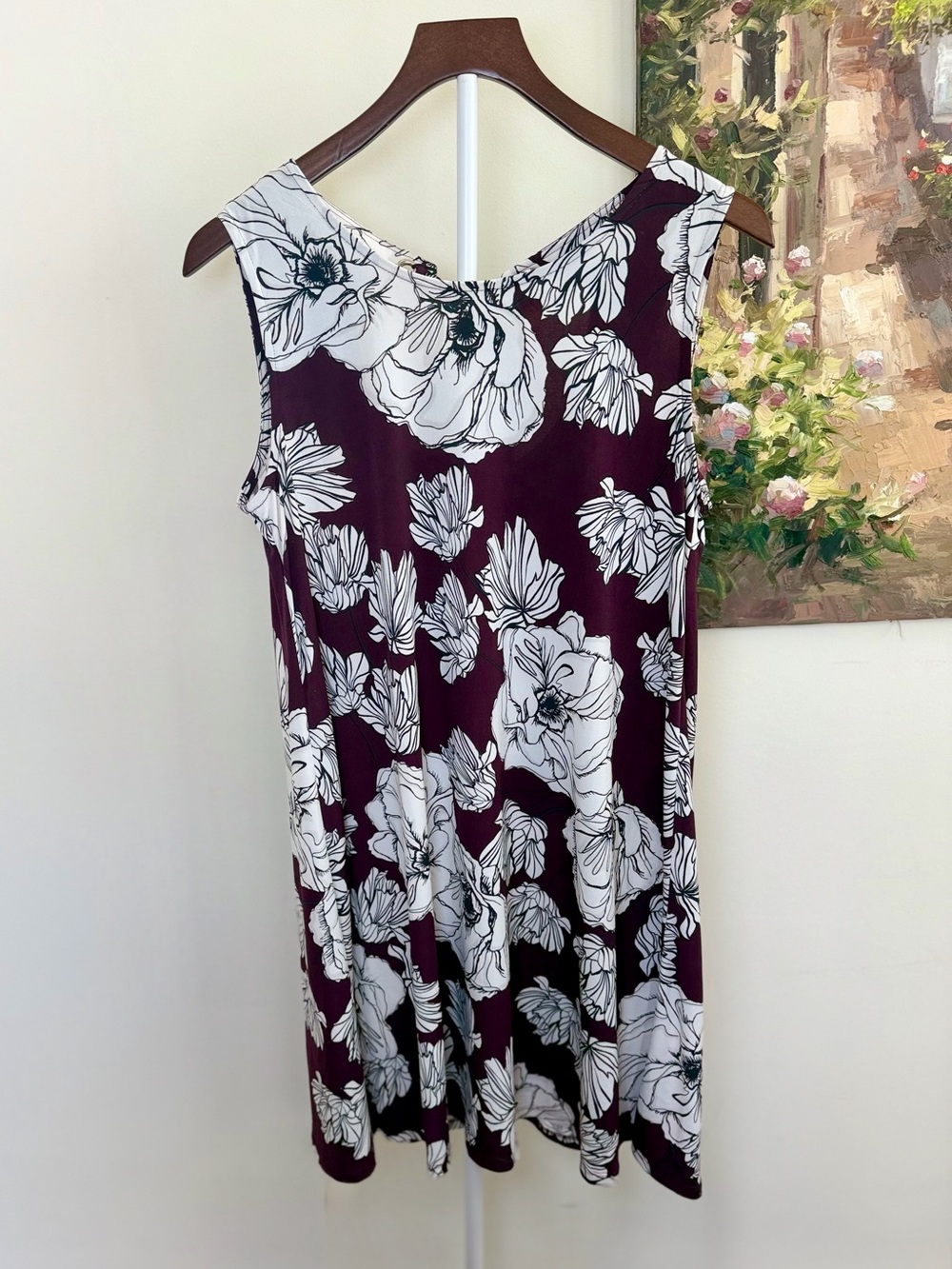 Ivy Road Burgundy Floral Shift Dress | Sleeveless Floral Mini Dress | Medium